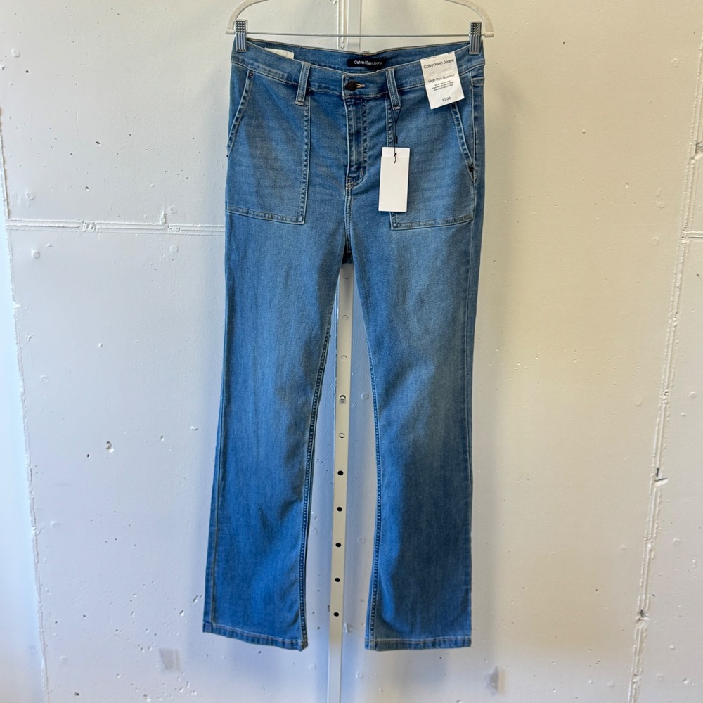 NWT Calvin Klein‎ Jeans High Rise Bootcut Medium Wash Denim 10/30 CJRM4848 Blue